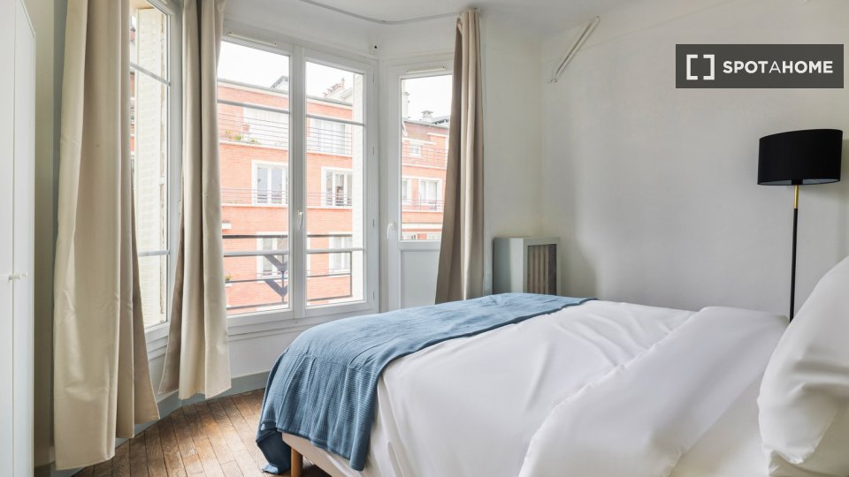 Apartment Paris, 2 beds, 64m² — photo 9