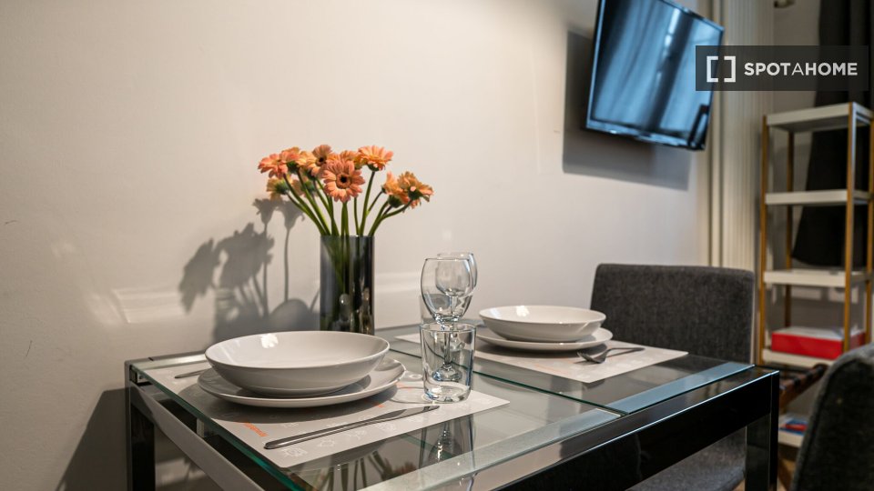 Apartment Milan, 1 bed, 45m² — photo 7