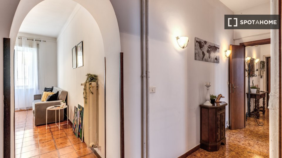 Apartment Rome, 2 beds, 75m² — photo 15
