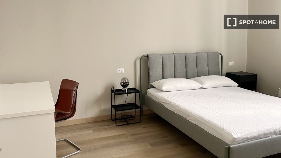 Double room Milan, 2 beds — photo 1