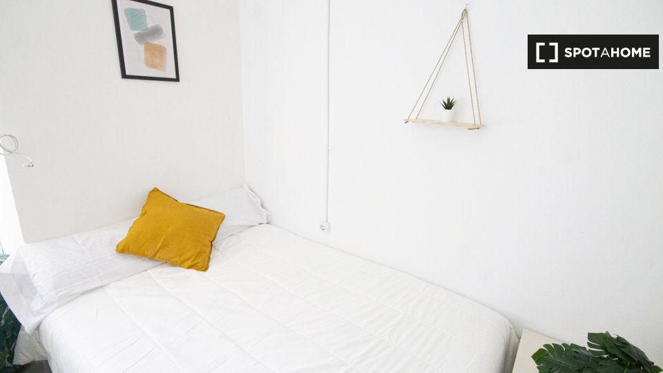 Double room Barcelona, 6 beds — photo 8