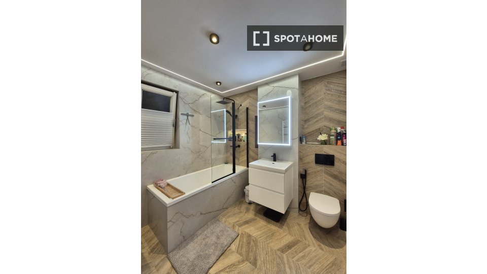 Apartment mono Berlin, 65m² — photo 1