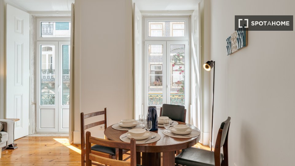 Apartment mono Lisbon, 65m² — photo 26