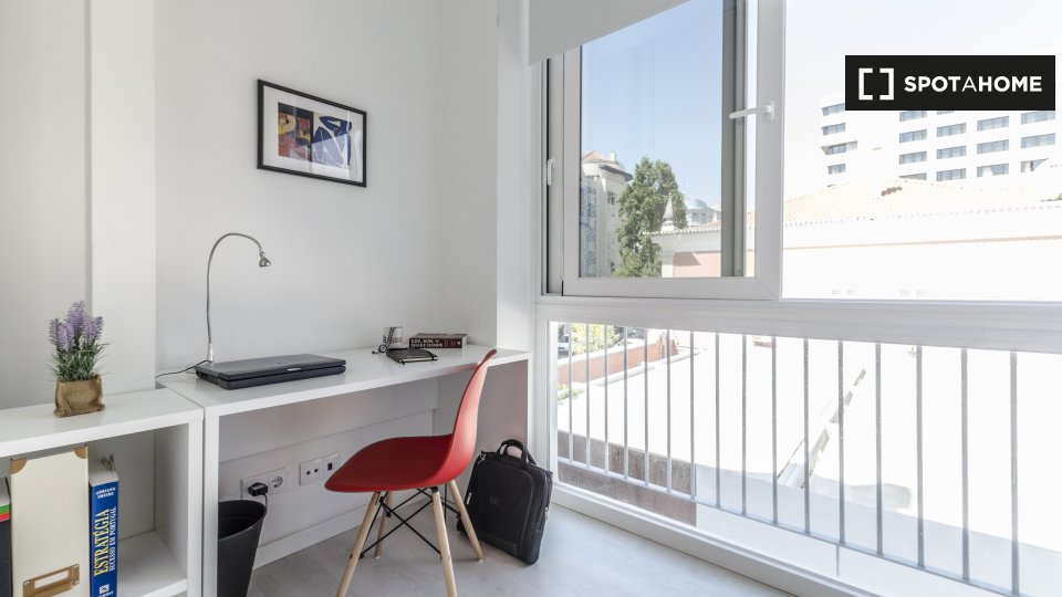 Apartment mono Lisbon, 16m² — photo 3