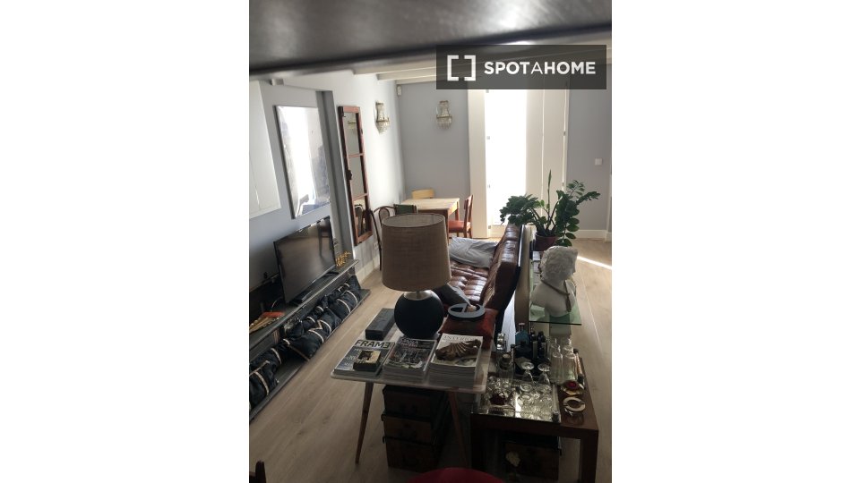 Apartment mono Lisbon — photo 9