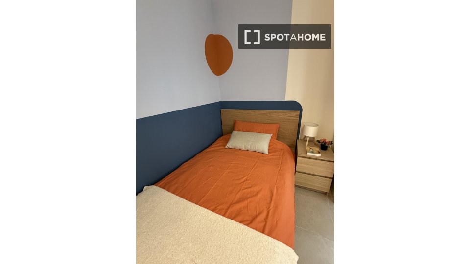 Double room Bologna, 7 beds — photo 13