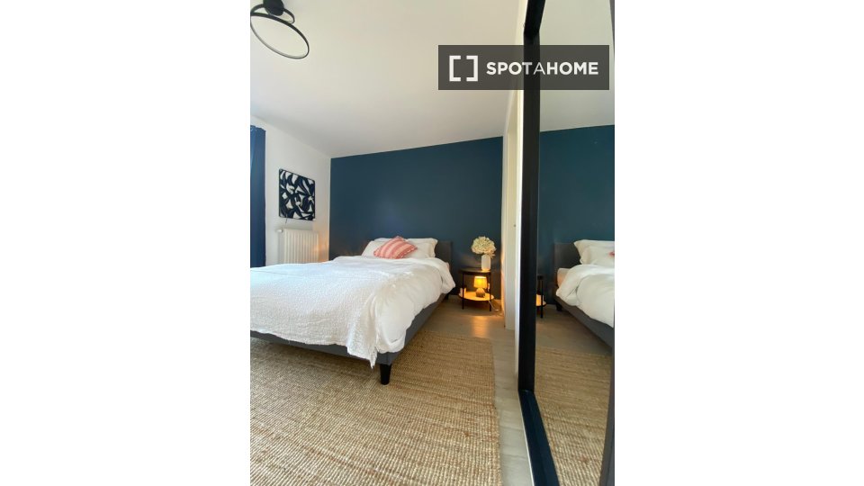 Double room Brussels, 5 beds, 225m² — photo 15
