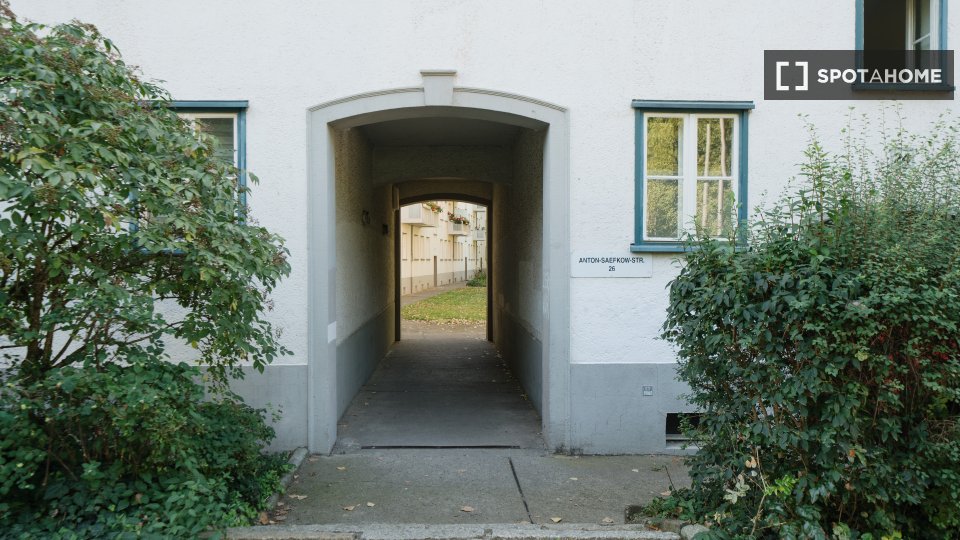 Apartment mono Berlin, 59m² — photo 2