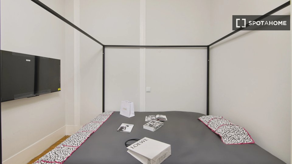 Double room Lisbon, 9 beds — photo 2