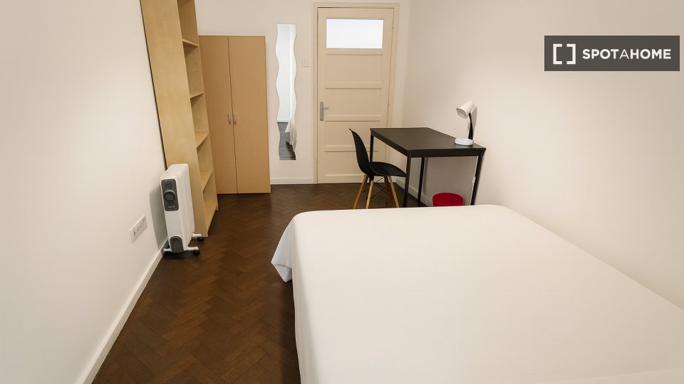 Double room Lisbon, 7 beds, 100m² — photo 58