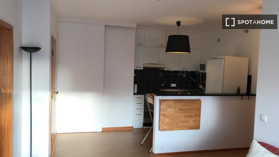 Apartment Lisbon, 1 bed, 60m² — photo 8
