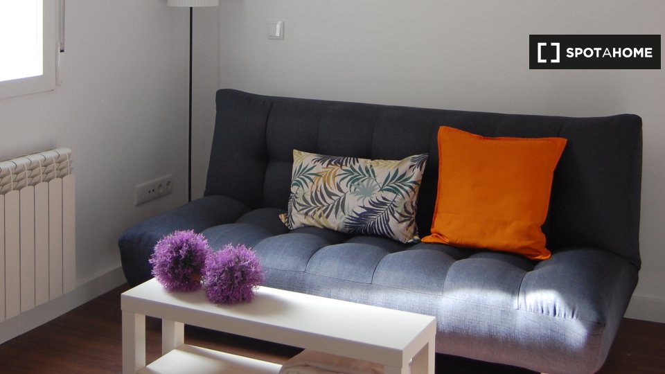 Apartment Madrid, 1 bed, 40m² — photo 2