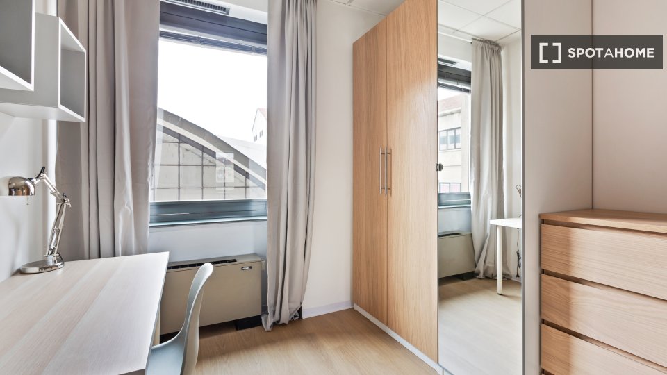 Double room Milan, 7 beds, 165m² — photo 16