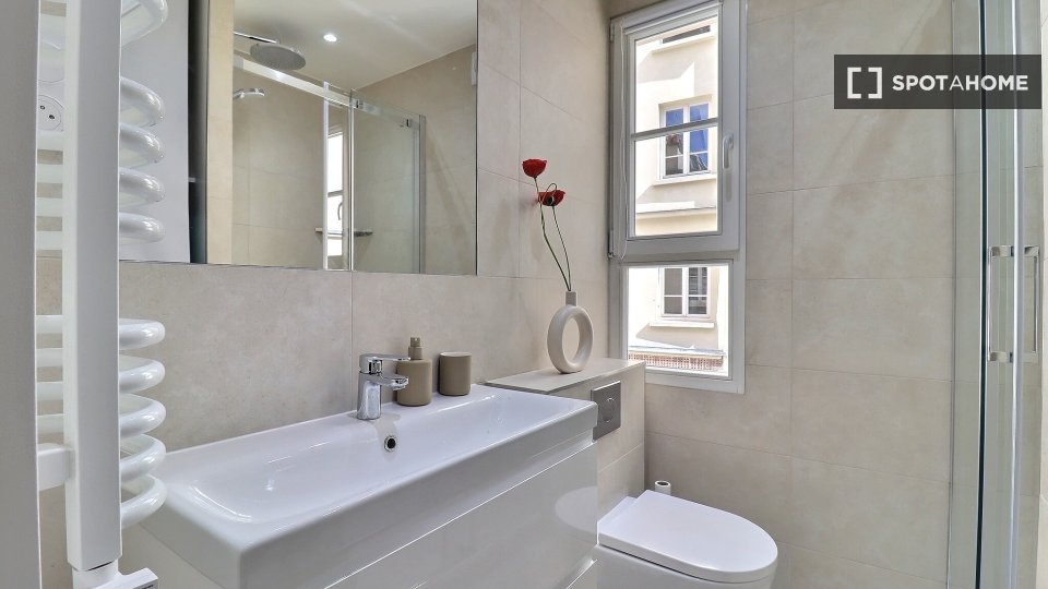 Apartment Paris, 1 bed, 39m² — photo 13