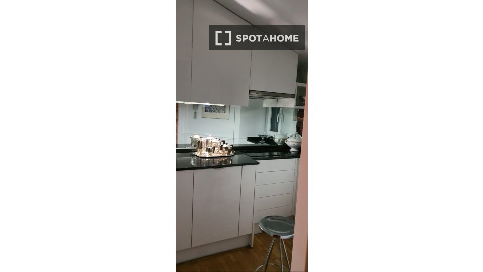 Apartment Madrid, 1 bed — photo 17