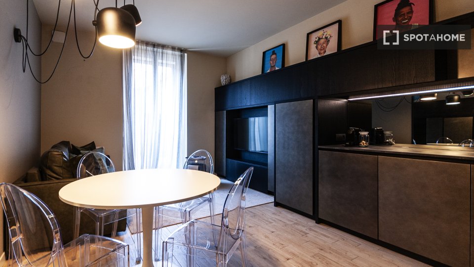 Apartment Milan, 1 bed, 49m² — photo 11