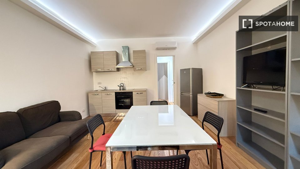 Apartment mono Milan, 45m² — photo 2