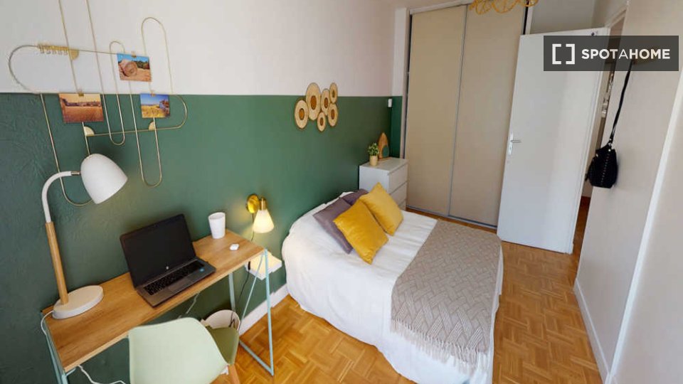 Double room Lyon, 4 beds, 80m² — photo 13