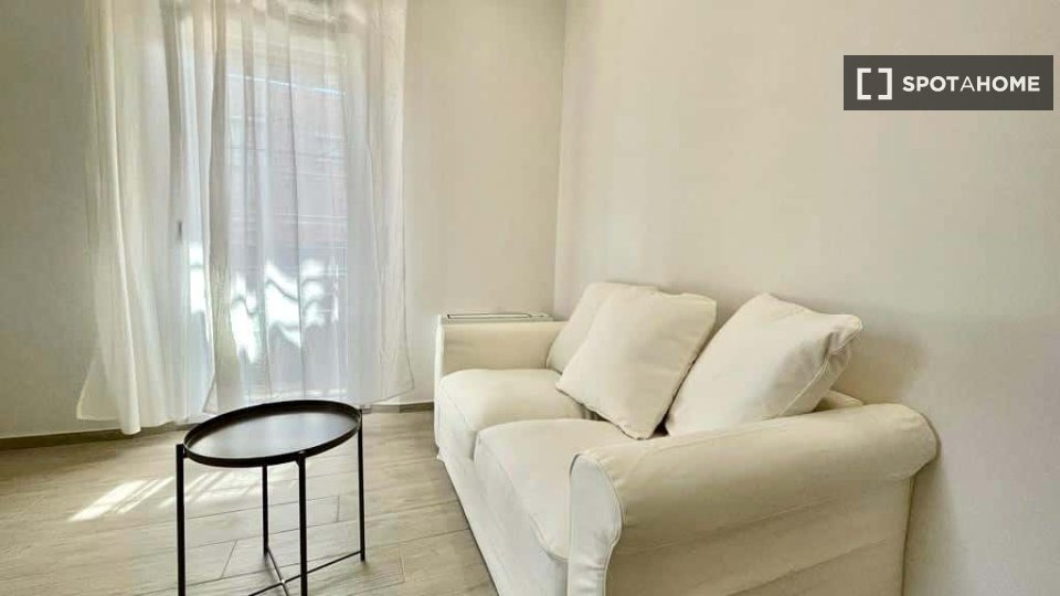 Apartment Bologna, 1 bed — photo 6
