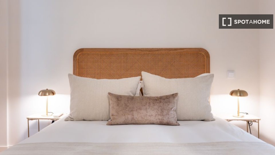 Apartment Lisbon, 1 bed — photo 6