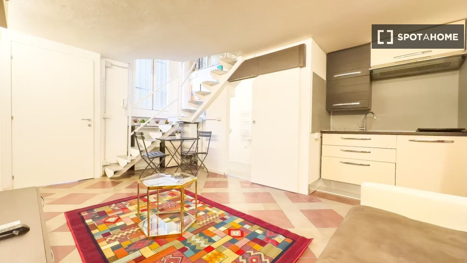 Apartment Milan, 1 bed — photo 1
