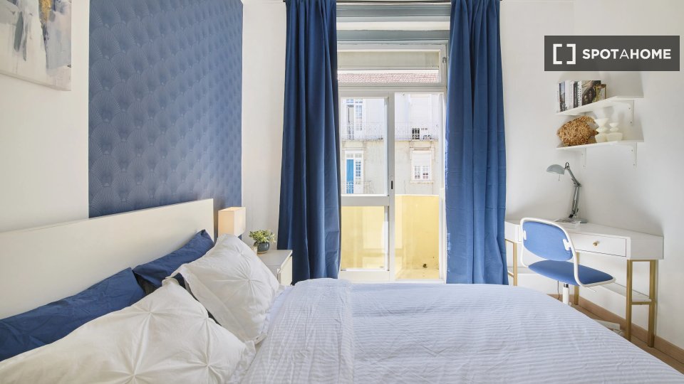 Double room Lisbon, 4 beds — photo 4