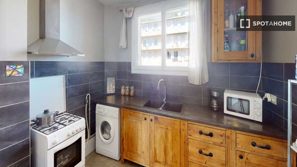 Double room Montpellier, 4 beds, 90m² — photo 4