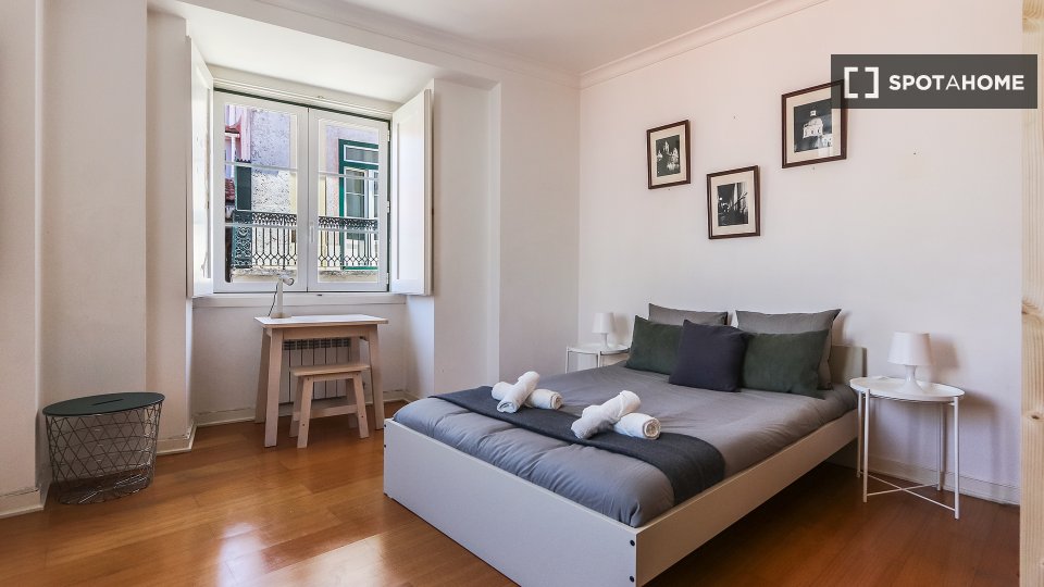 Apartment Lisbon, 2 beds — photo 8