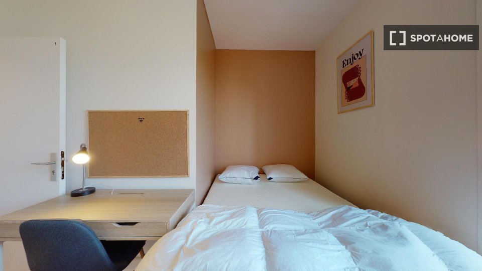 Double room Paris, 12 beds — photo 56