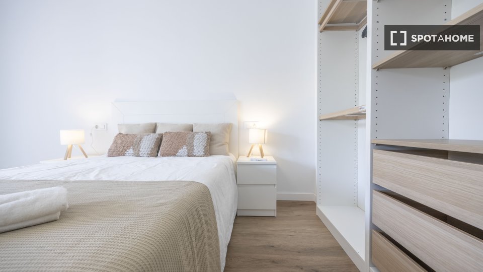 Chambre double Valence, 5 chambres, 100m² — photo 11