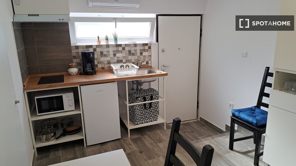 Apartment mono Lisbon, 20m² — photo 10