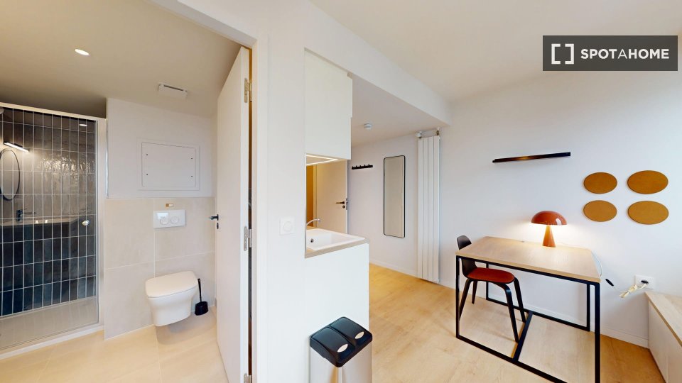 Double room Paris, 12 beds — photo 7