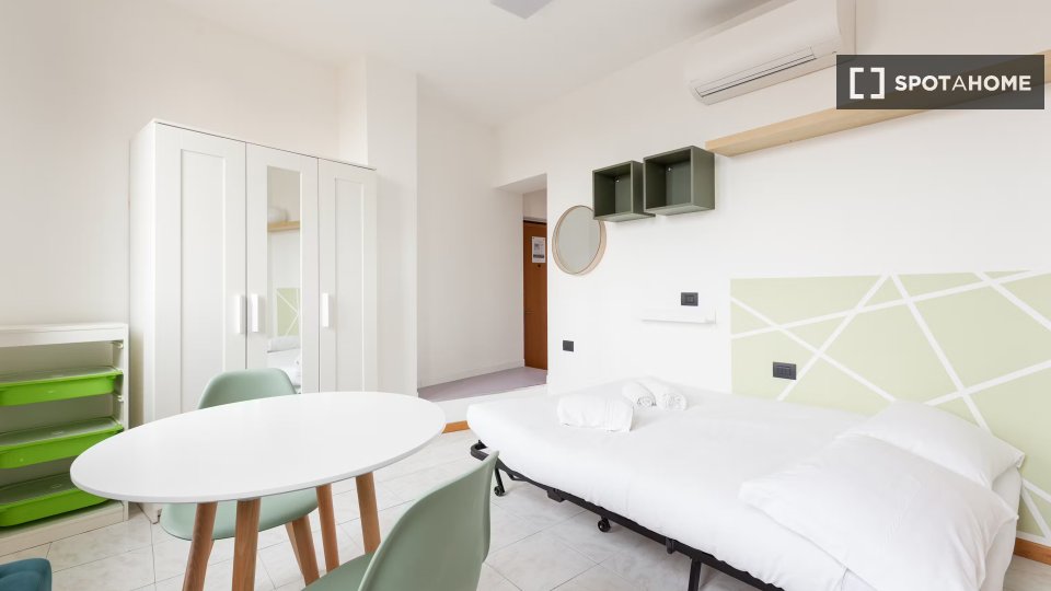Studio apartment for rent in Milan, Milan (ref 1087470) Spotahome