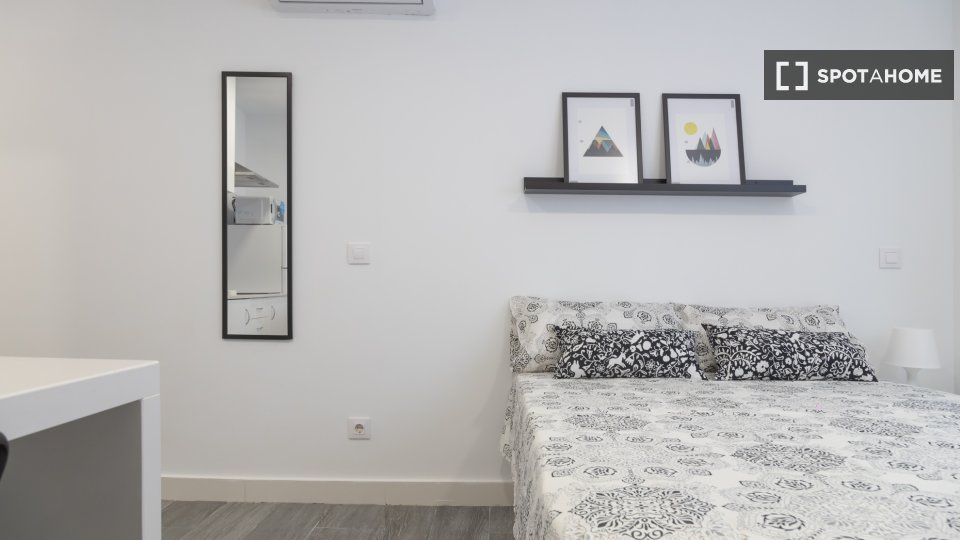 Apartment mono Madrid, 23m² — photo 32