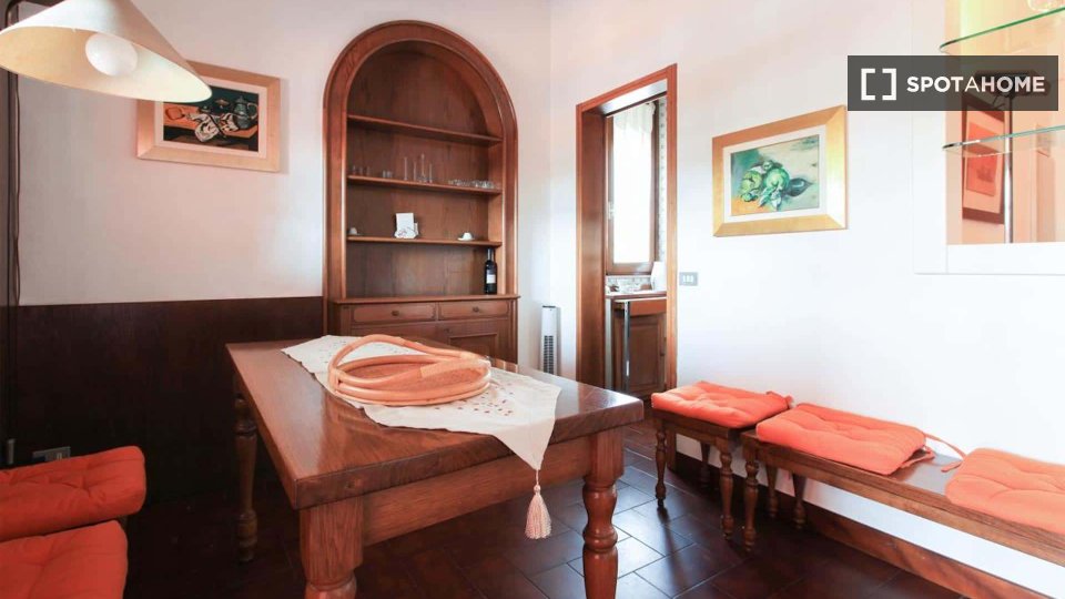 Apartment Milan, 1 bed, 90m² — photo 11