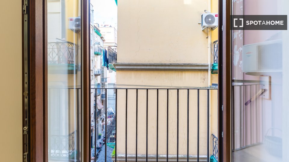 Apartment Naples, 1 bed — photo 8