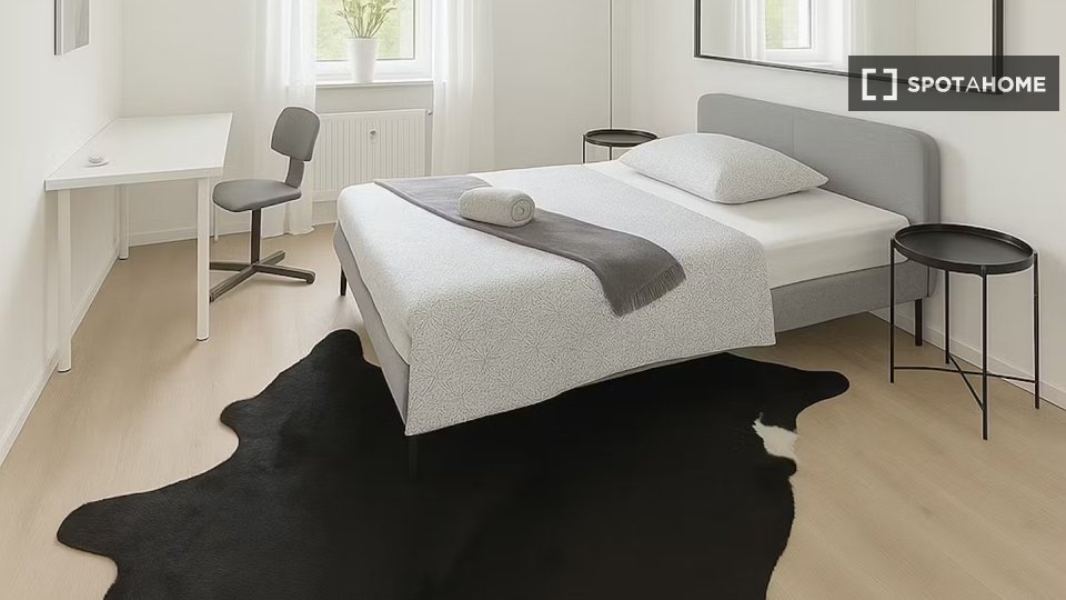 Double room Munich, 4 beds — photo 1