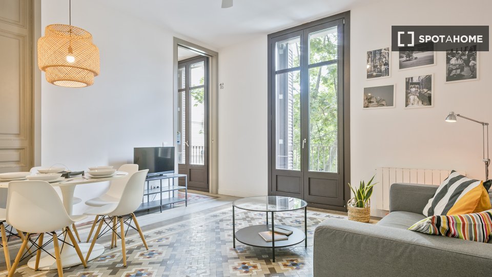 Double room Barcelona, 3 beds — photo 2