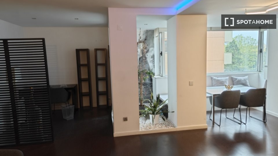 Apartment Porto, 2 beds, 120m² — photo 22