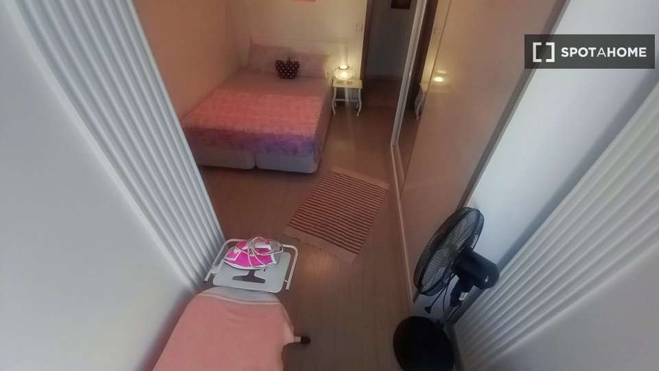 Double room Istanbul, 4 beds — photo 13