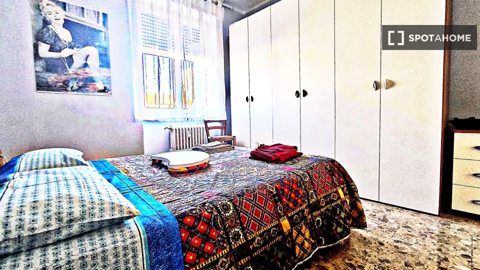 Double room Milan, 2 beds, 75m² — photo 13