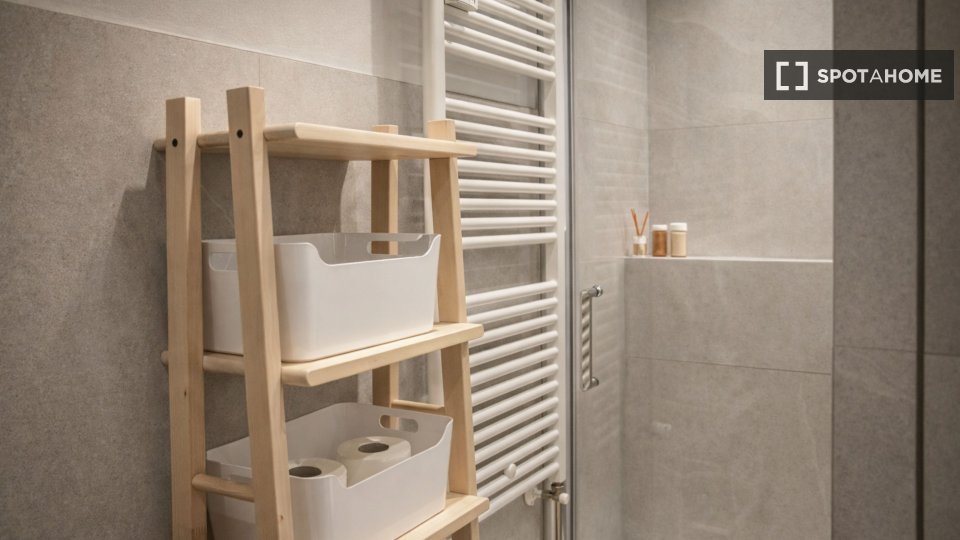 Apartment Milan, 1 bed, 43m² — photo 17