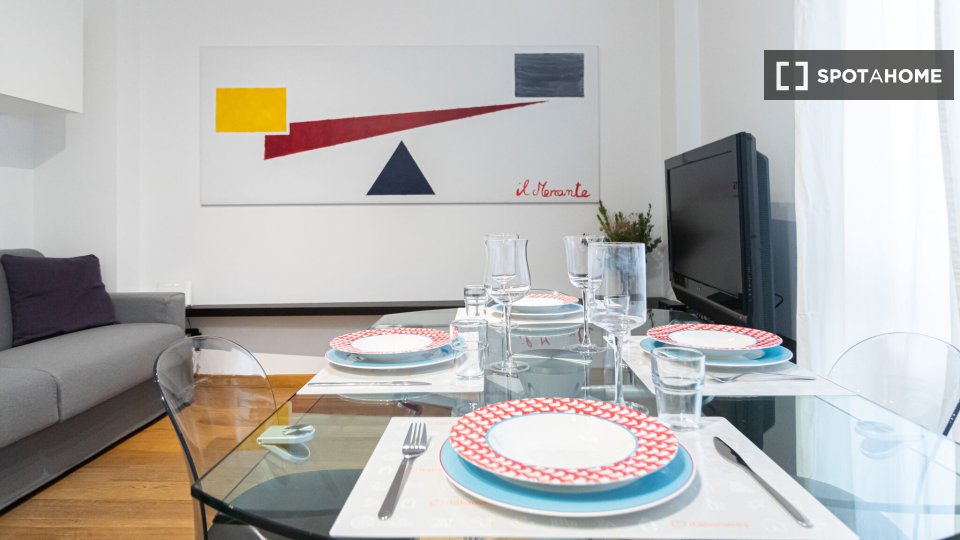 Apartment Milan, 1 bed, 60m² — photo 2