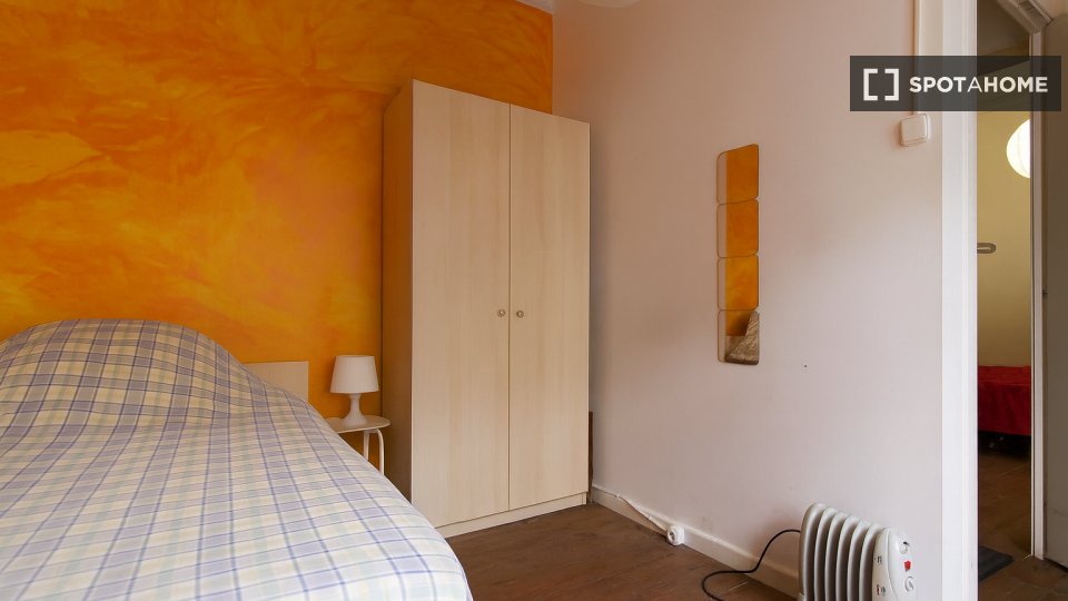 Double room Lisbon, 7 beds — photo 38