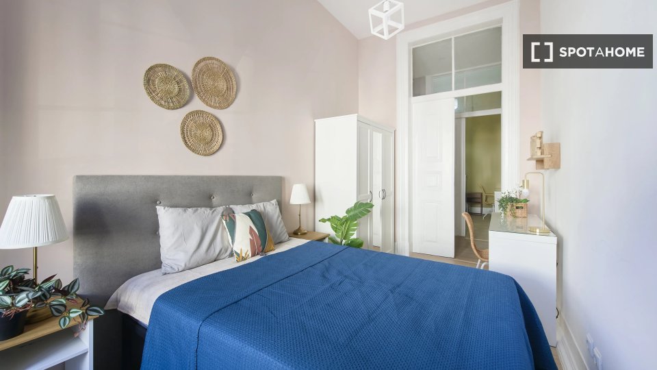 Double room Lisbon, 9 beds — photo 13