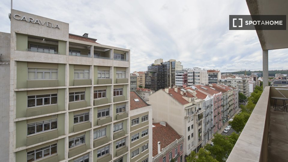 Double room Lisbon, 6 beds — photo 14