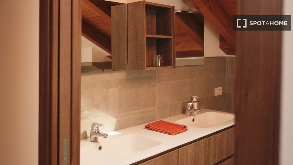 Apartment Milan, 1 bed, 70m² — photo 3