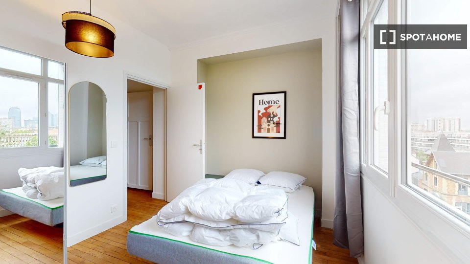 Double room Paris, 12 beds — photo 2