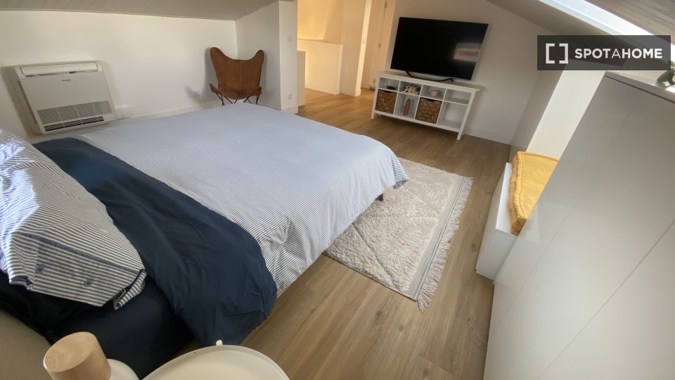 Apartment mono Lisbon, 45m² — photo 2