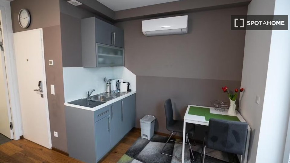 Apartment Vienna, 1 bed, 20m² — photo 1
